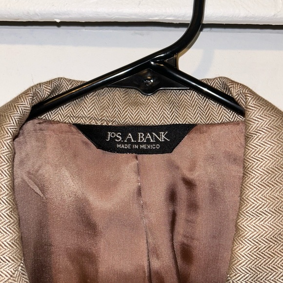 Jos. A. Bank Men’s Brown Suit Blazer - Picture 2 of 6